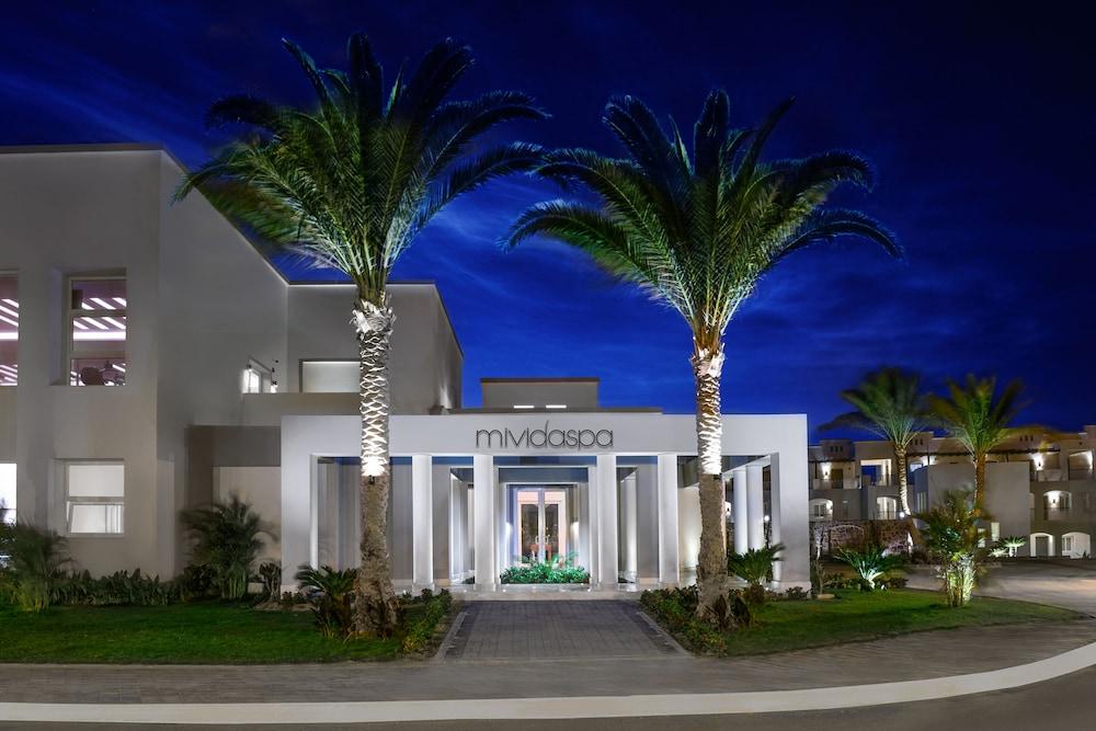 Jaz Grand Marsa Hotel Coraya Bay Exterior foto